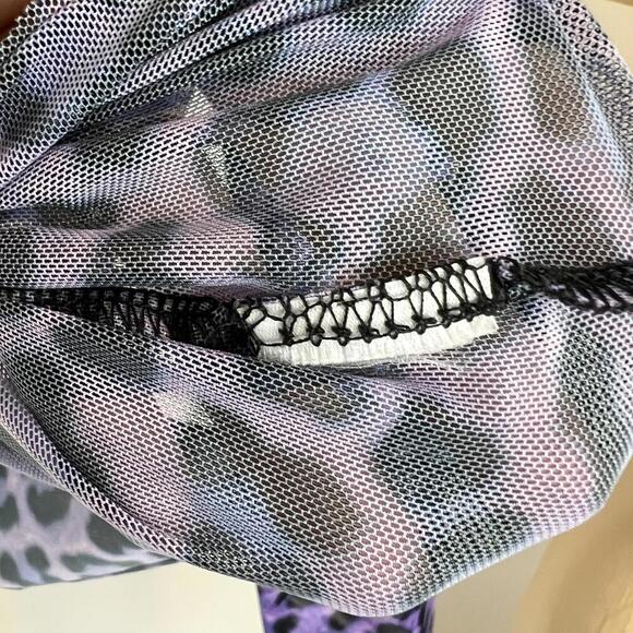 Twik Par Simons Women's Women's Size Small Purple Animal Print Sheer Cropped Top - Picture 11 of 11